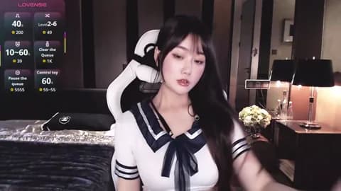 [2026-02-21 13:09] Aurora_-77 Show (37m)