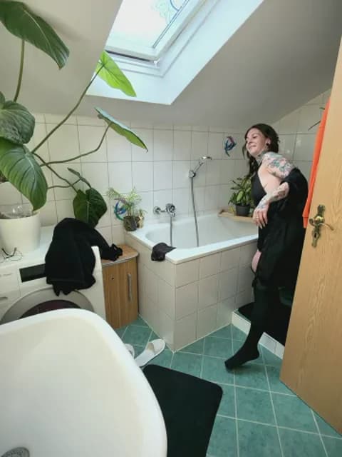 [2026-01-16 09:10] BrownieyQueen Show (84m)