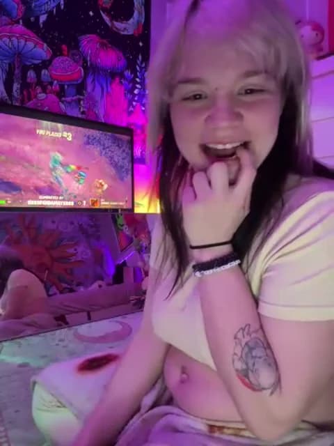 [2026-04-29 03:23] Cutiepiespanks Show (45m)