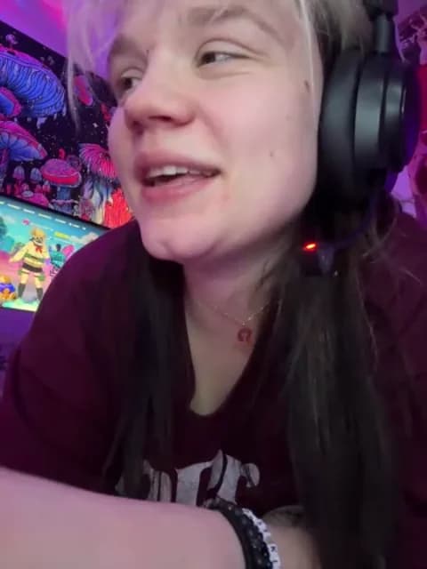 [2026-04-29 05:49] Cutiepiespanks Show (74m)