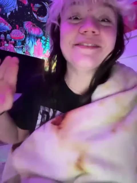 [2026-04-30 07:08] Cutiepiespanks Show (37m)