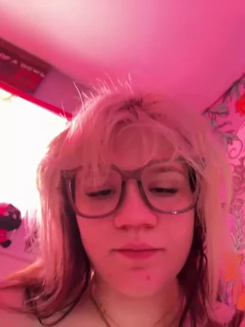 [2026-05-27 21:58] Cutiepiespanks Show (35m)