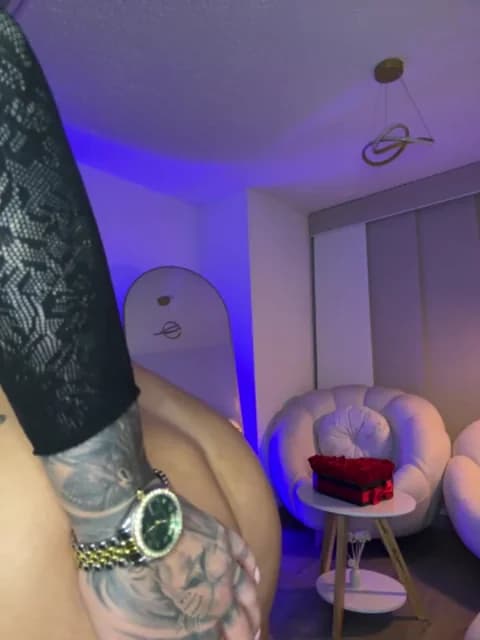 [2026-04-09 09:39] GabyMejiaa Show (53m)