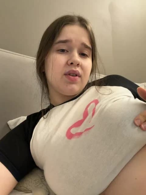 [2026-05-01 02:27] HornyGirlH Show (45m)
