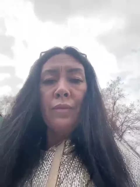 [2026-04-14 10:01] KarolinaMilf Show (83m)