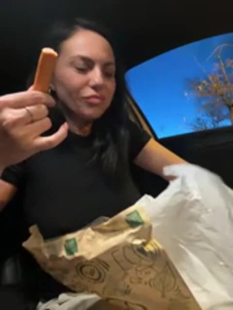 [2026-01-16 18:15] KimKelly13 Show (32m)