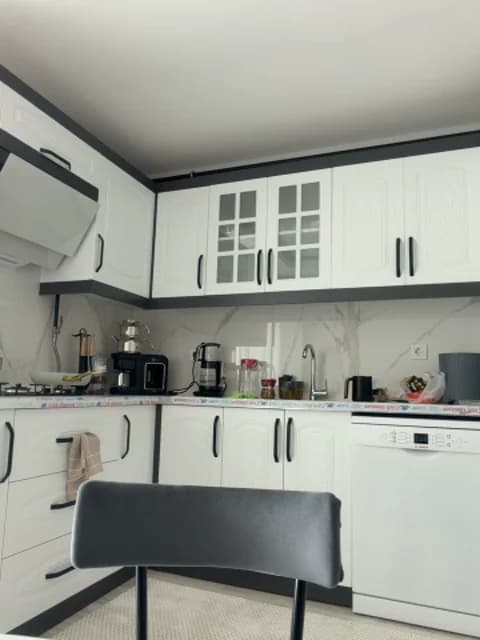 [2026-04-13 10:34] KnellForQueen Show (34m)