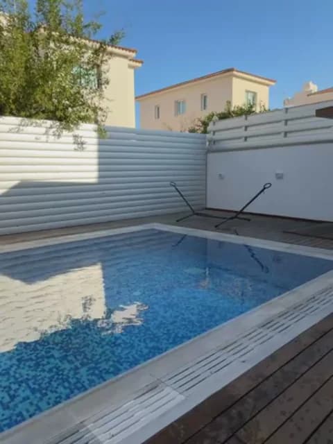 [2026-04-21 15:23] Laurahorney_xo Show (50m)