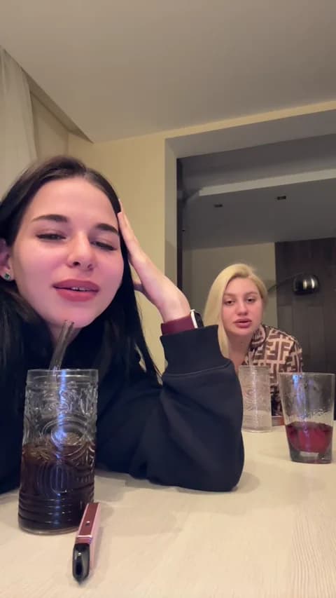 [2026-03-31 18:24] MichelleChic Show (38m)