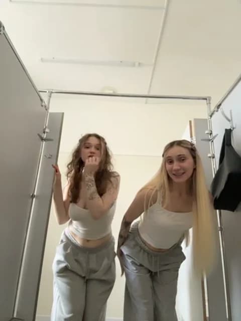 [2026-04-28 10:49] RussianWoman Show (39m)