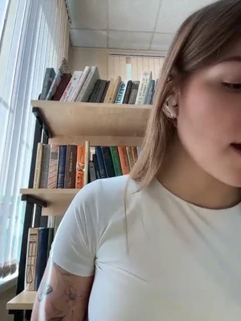 [2026-04-12 10:57] StreetSquirt Show (44m)