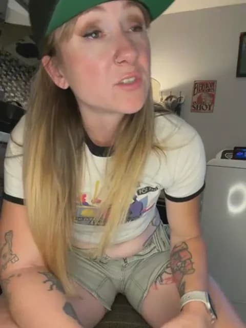[2026-05-04 21:13] alluringpixie Show (62m)
