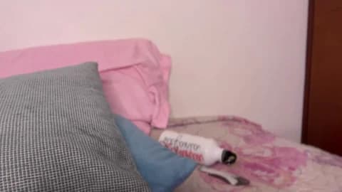 [2026-02-06 01:43] ariadnaz Show (44m)