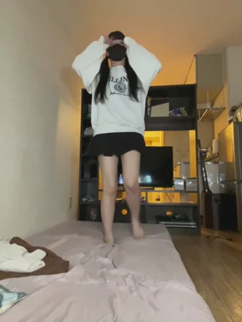 [2026-03-07 23:41] irohani_usagi Show (57m)