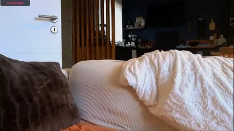 [2026-01-19 10:45] luxymin Show (72m)