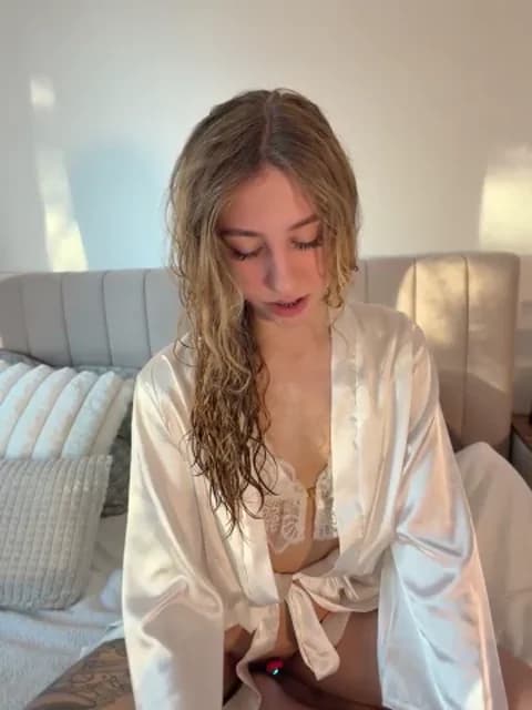 [2026-04-14 18:03] romyxxs Show (43m)