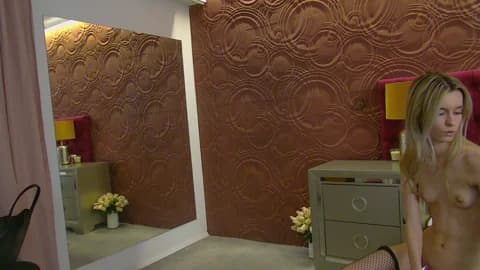 [2026-01-12 11:36] roxanne_joy Show (103m)