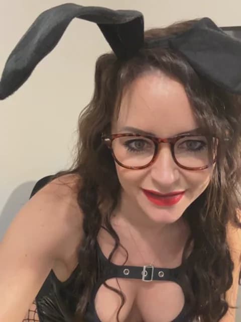 [2026-04-04 24:59] skarletthorne Show (35m)