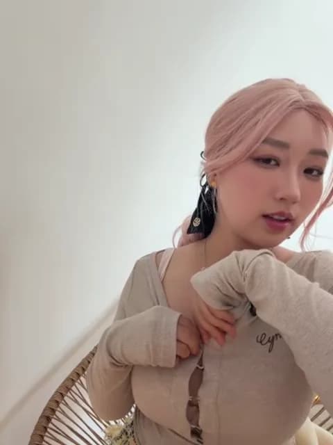 [2026-04-12 04:45] winter11 Show (33m)