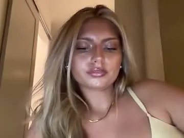 oliviaraee3 Chaturbate Model - Cam Recordings